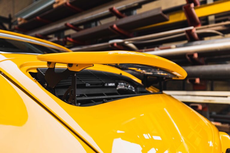 1993er Erbacher911 (Generation 964) Porsche Carrera 2 Coupé egmo 3.9 Lightning Yellow